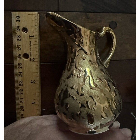 Kingwood Weeping Gold Pitcher Vase Ewer 4 Inches Vintage MCM East Palestine Ohio - Picture 5 of 6